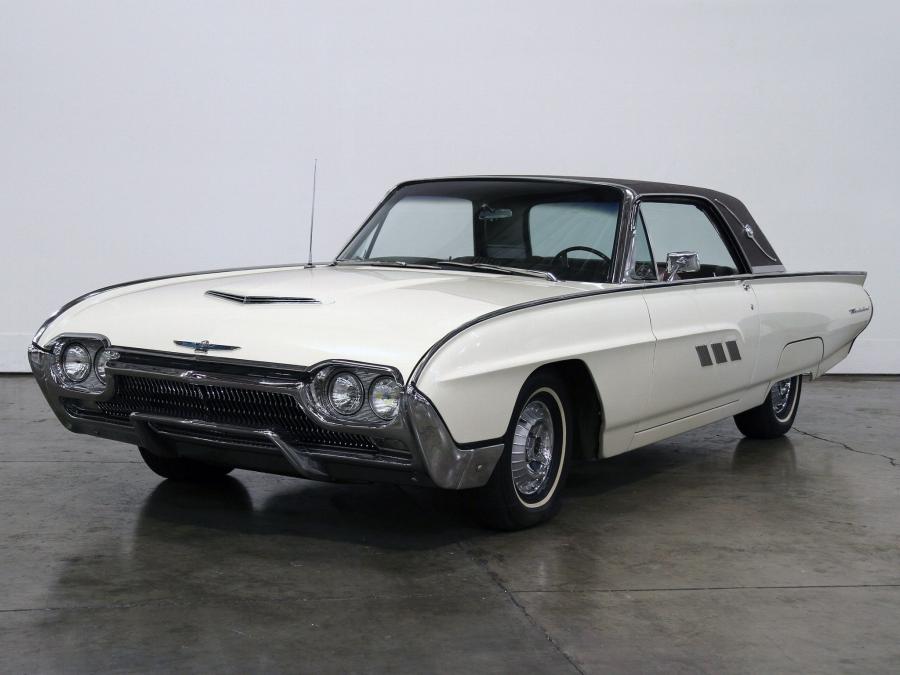  Ford Thunderbird Landau Coupe 1963 года  (фото 3 из 3)